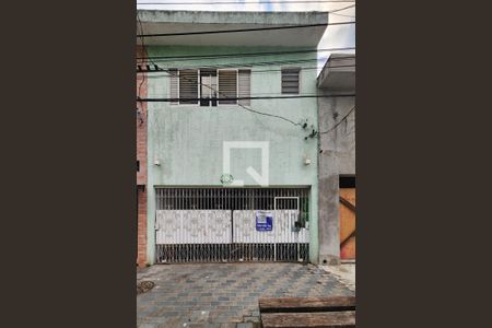 Casa à venda com 110m², 2 quartos e 1 vagaFachada