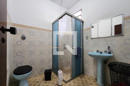 Casa à venda com 110m², 2 quartos e 1 vagaBanheiro