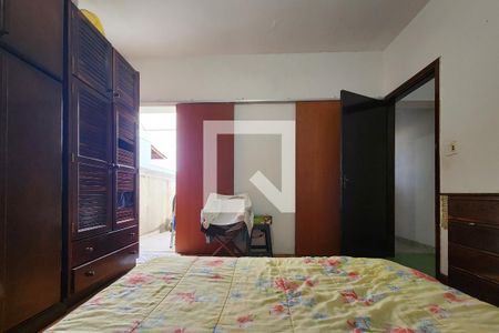 Casa à venda com 110m², 2 quartos e 1 vagaSuíte 2