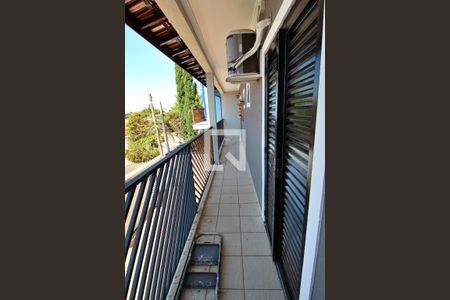 Casa à venda com 237m², 4 quartos e 4 vagasVaranda do Quarto 3 (suíte)