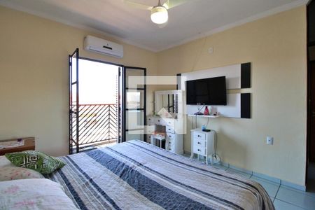 Casa à venda com 237m², 4 quartos e 4 vagasQuarto 3 (suíte)