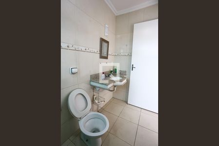 Apartamento à venda com 200m², 3 quartos e 3 vagas Apartamento à venda com 200m², 3 quartos e 3 vagasbanheiro da suíte