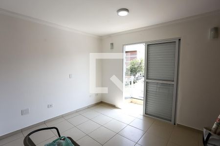 Apartamento à venda com 200m², 3 quartos e 3 vagas Apartamento à venda com 200m², 3 quartos e 3 vagasSuíte