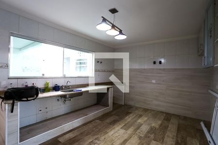 Apartamento à venda com 200m², 3 quartos e 3 vagas Apartamento à venda com 200m², 3 quartos e 3 vagascozinha