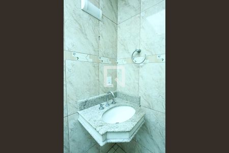 Apartamento à venda com 200m², 3 quartos e 3 vagas Apartamento à venda com 200m², 3 quartos e 3 vagasBanheiro