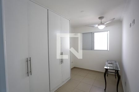 Apartamento à venda com 200m², 3 quartos e 3 vagas Apartamento à venda com 200m², 3 quartos e 3 vagasQuarto 2