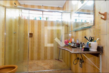 Casa à venda com 243m², 3 quartos e 2 vagasBanheiro da Suíte