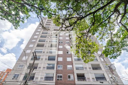 Apartamento para alugar com 35m², 1 quarto e 1 vaga Apartamento para alugar com 35m², 1 quarto e 1 vagaFachada