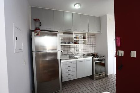 Apartamento à venda com 70m², 2 quartos e 2 vagas Apartamento à venda com 70m², 2 quartos e 2 vagasCozinha