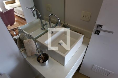 Apartamento à venda com 70m², 2 quartos e 2 vagas Apartamento à venda com 70m², 2 quartos e 2 vagasLavabo