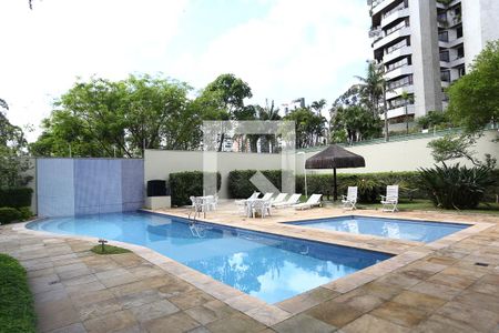 Apartamento à venda com 70m², 2 quartos e 2 vagas Apartamento à venda com 70m², 2 quartos e 2 vagasÁrea comum - Piscina