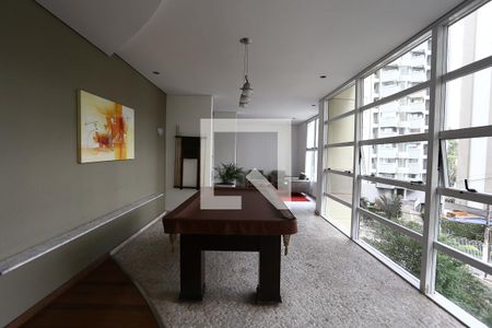 Apartamento à venda com 70m², 2 quartos e 2 vagas Apartamento à venda com 70m², 2 quartos e 2 vagasSala de Jogos