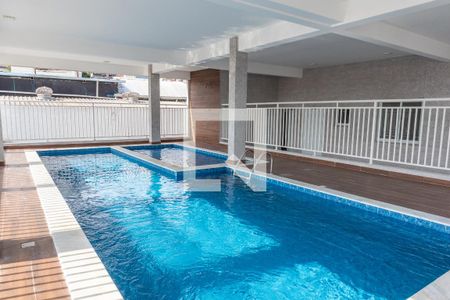 Apartamento à venda com 110m², 2 quartos e 3 vagasPiscina