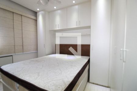 Suíte de apartamento para alugar com 3 quartos, 66m² em Pilares, Rio de Janeiro