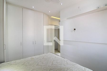 Suíte de apartamento para alugar com 3 quartos, 66m² em Pilares, Rio de Janeiro