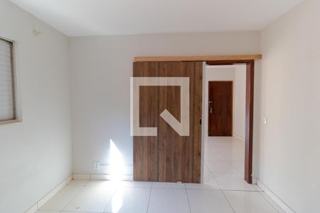 Quarto 01 de apartamento para alugar com 3 quartos, 75m² em Jardim Campos Elíseos, Campinas