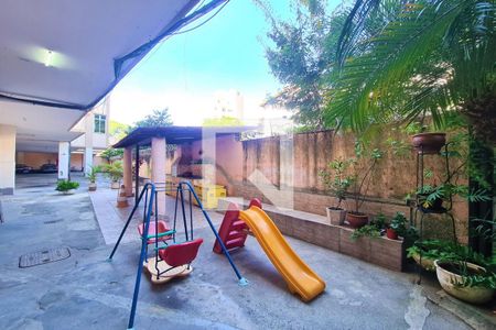 Apartamento à venda com 136m², 4 quartos e 1 vaga Apartamento à venda com 136m², 4 quartos e 1 vagaÁrea Comum - Playground