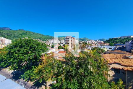 Apartamento à venda com 136m², 4 quartos e 1 vaga Apartamento à venda com 136m², 4 quartos e 1 vagaVista