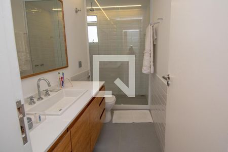 Apartamento à venda com 150m², 3 quartos e 3 vagas Apartamento à venda com 150m², 3 quartos e 3 vagasBanheiro da Suíte
