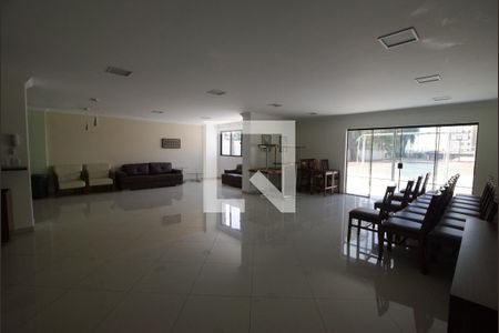 Apartamento à venda com 185m², 3 quartos e 4 vagas Apartamento à venda com 185m², 3 quartos e 4 vagasSalão de Festas
