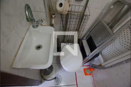 Apartamento à venda com 185m², 3 quartos e 4 vagas Apartamento à venda com 185m², 3 quartos e 4 vagasBanheiro de Serviço