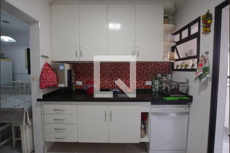 Apartamento à venda com 185m², 3 quartos e 4 vagas Apartamento à venda com 185m², 3 quartos e 4 vagasCozinha