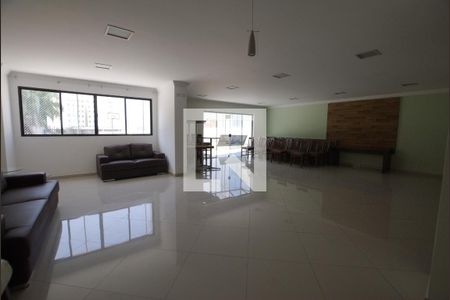Apartamento à venda com 185m², 3 quartos e 4 vagas Apartamento à venda com 185m², 3 quartos e 4 vagasSalão de Festas