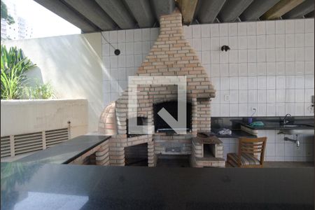 Apartamento à venda com 185m², 3 quartos e 4 vagas Apartamento à venda com 185m², 3 quartos e 4 vagasChurrasqueira