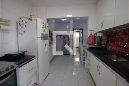 Apartamento à venda com 185m², 3 quartos e 4 vagas Apartamento à venda com 185m², 3 quartos e 4 vagasCozinha