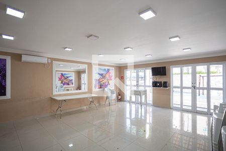 Apartamento à venda com 49m², 2 quartos e 1 vaga Apartamento à venda com 49m², 2 quartos e 1 vagaÁrea comum - Salão de festas