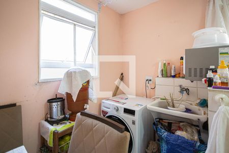 Apartamento à venda com 49m², 2 quartos e 1 vaga Apartamento à venda com 49m², 2 quartos e 1 vagaCozinha e Área de Serviço