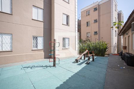 Apartamento à venda com 49m², 2 quartos e 1 vaga Apartamento à venda com 49m², 2 quartos e 1 vagaÁrea Comum - Playground
