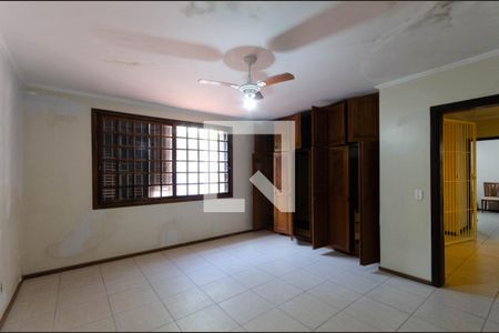 Casa à venda com 356m², 4 quartos e 4 vagasQuarto 4 - Suíte