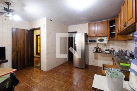 Casa à venda com 356m², 4 quartos e 4 vagasCozinha