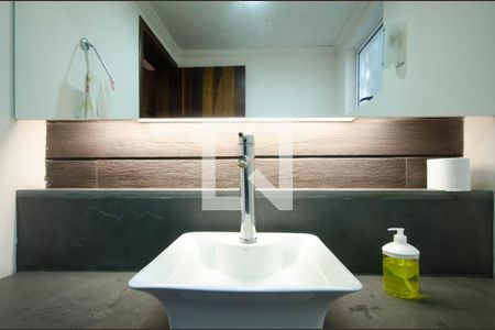 Casa à venda com 356m², 4 quartos e 4 vagasLavabo