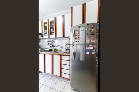 Apartamento à venda com 90m², 2 quartos e sem vaga Apartamento à venda com 90m², 2 quartos e sem vagaCozinha