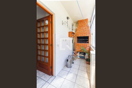 Apartamento à venda com 90m², 2 quartos e sem vaga Apartamento à venda com 90m², 2 quartos e sem vagaÁrea de serviço