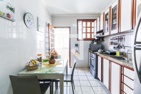 Apartamento à venda com 90m², 2 quartos e sem vaga Apartamento à venda com 90m², 2 quartos e sem vagaCozinha