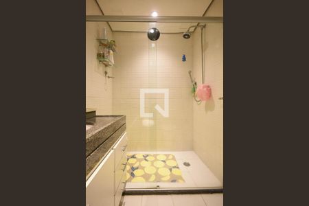 Apartamento à venda com 96m², 2 quartos e 2 vagas Apartamento à venda com 96m², 2 quartos e 2 vagasBanheiro suíte 2