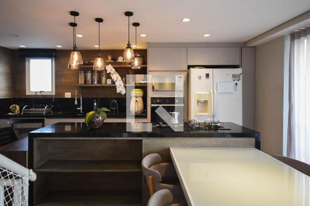 Apartamento à venda com 96m², 2 quartos e 2 vagas Apartamento à venda com 96m², 2 quartos e 2 vagasCozinha