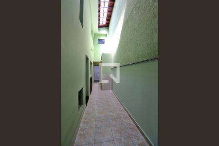 Casa à venda com 187m², 3 quartos e 2 vagasQuintal