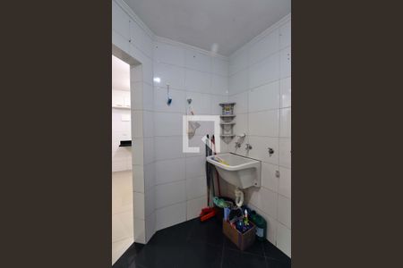 Casa à venda com 187m², 3 quartos e 2 vagasÁrea de Serviço