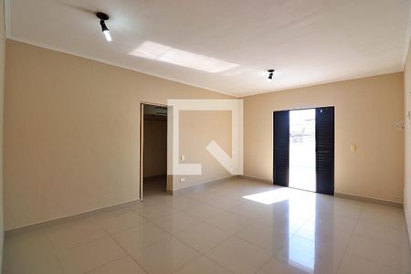 Casa à venda com 187m², 3 quartos e 2 vagasQuarto Suíte 2