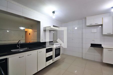 Casa à venda com 187m², 3 quartos e 2 vagasCozinha