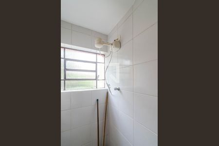 Casa à venda com 258m², 3 quartos e 6 vagas Casa à venda com 258m², 3 quartos e 6 vagasBanheiro de serviço