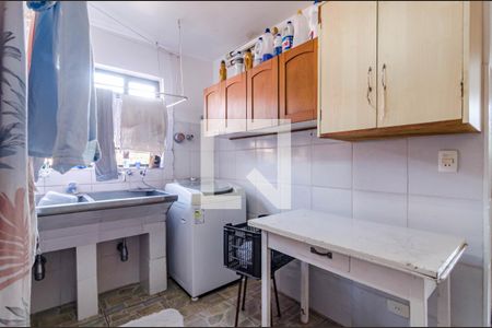 Casa à venda com 258m², 3 quartos e 6 vagas Casa à venda com 258m², 3 quartos e 6 vagasÁrea de serviço