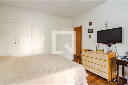 Casa à venda com 258m², 3 quartos e 6 vagas Casa à venda com 258m², 3 quartos e 6 vagasQuarto 1