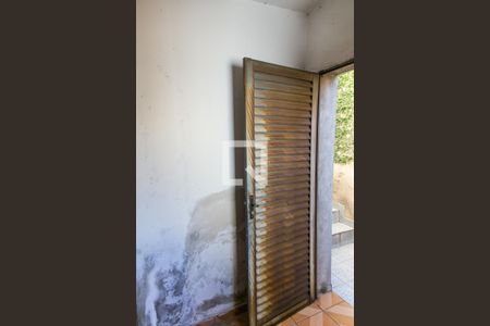 Casa à venda com 265m², 6 quartos e 5 vagas Casa à venda com 265m², 6 quartos e 5 vagasQuarto de Serviço