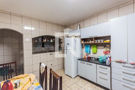 Casa à venda com 160m², 3 quartos e 2 vagas Casa à venda com 160m², 3 quartos e 2 vagasCozinha