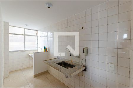 Apartamento à venda com 43m², 2 quartos e 1 vagaCozinha 